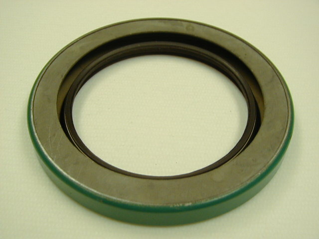 Phớt chắn dầu SKF 23654