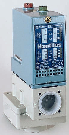 Telemecanique Sensors XMLB004A2S12 3613378